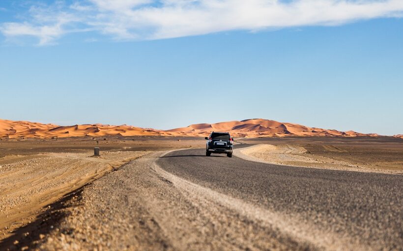 4x4 et Dunes: Expédition Envoûtante au Cœur du Sahara Marocain