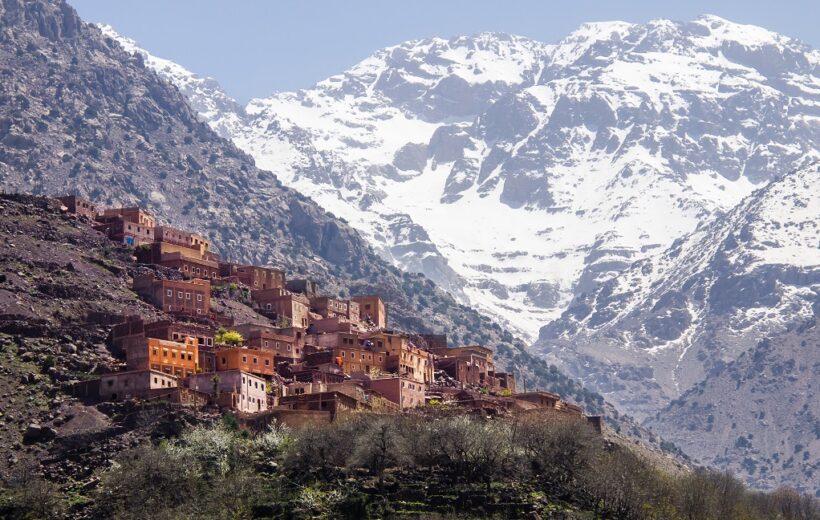 Éclats du Maroc: Voyage Familial à Travers le Temps et la Tradition